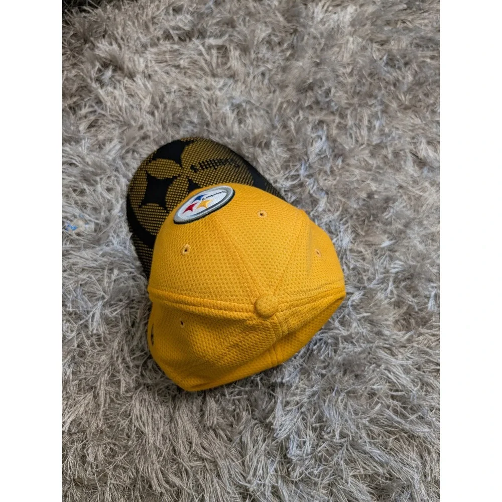 New Era Pittsburgh Steelers 39THIRTY Youth Hat Yellow Black NFL‎ Cap